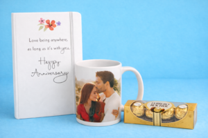 Note pad + mug +chocolate